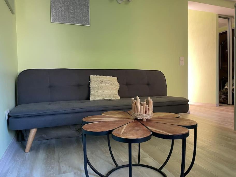 Prime 2Br/Ba Apt Next To Main Station & Olympic Center Λιέπαγια Εξωτερικό φωτογραφία