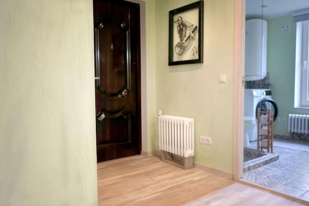 Prime 2Br/Ba Apt Next To Main Station & Olympic Center Λιέπαγια Εξωτερικό φωτογραφία